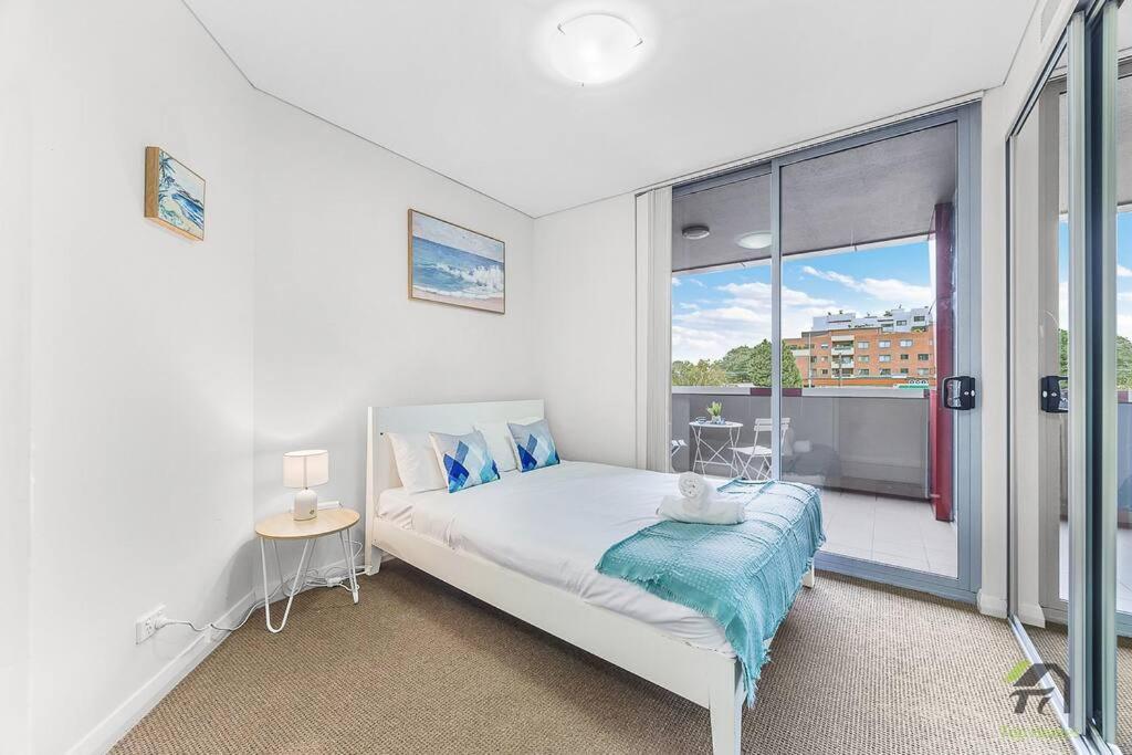 Apartment Sunshine In Canterbury Near To Campsie